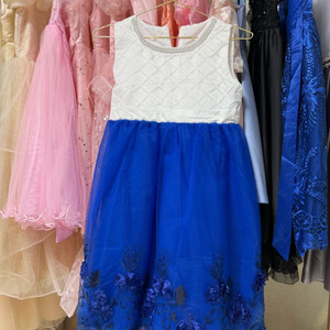 여아드레스 블루화이트