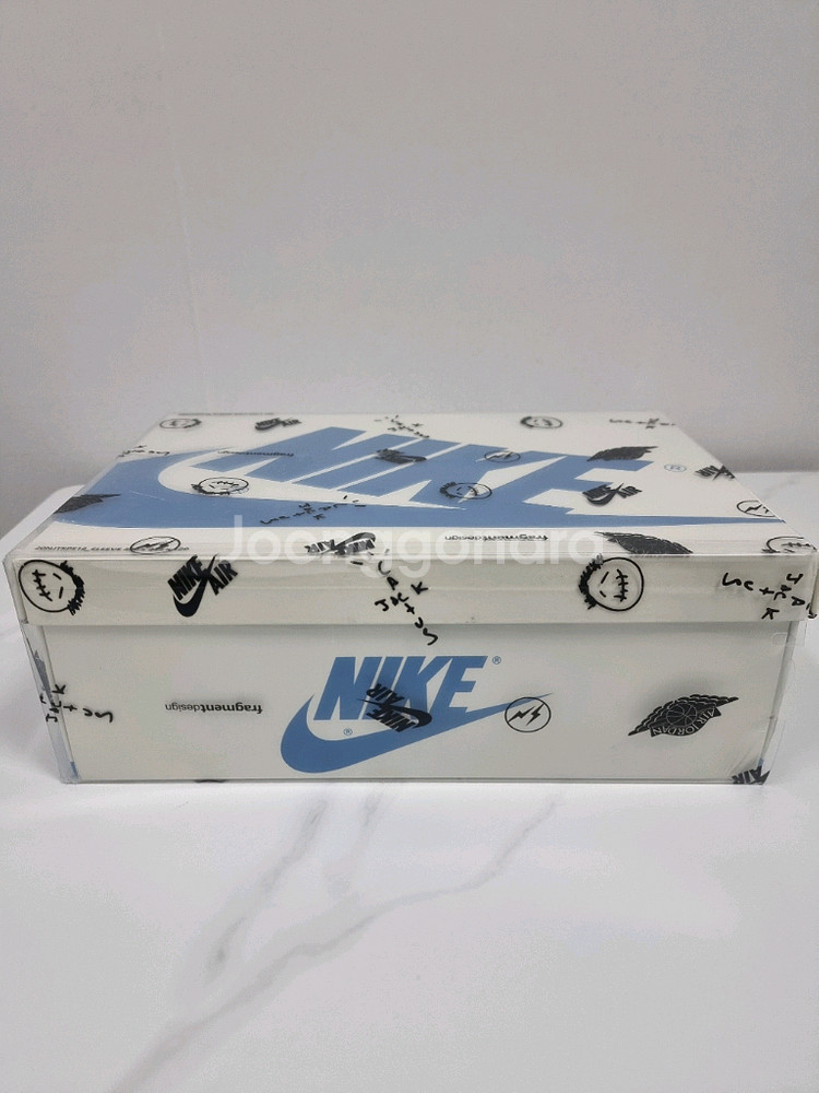 조던 1 x 트래비스 스캇 x 프라그먼트 레트로 로우--1