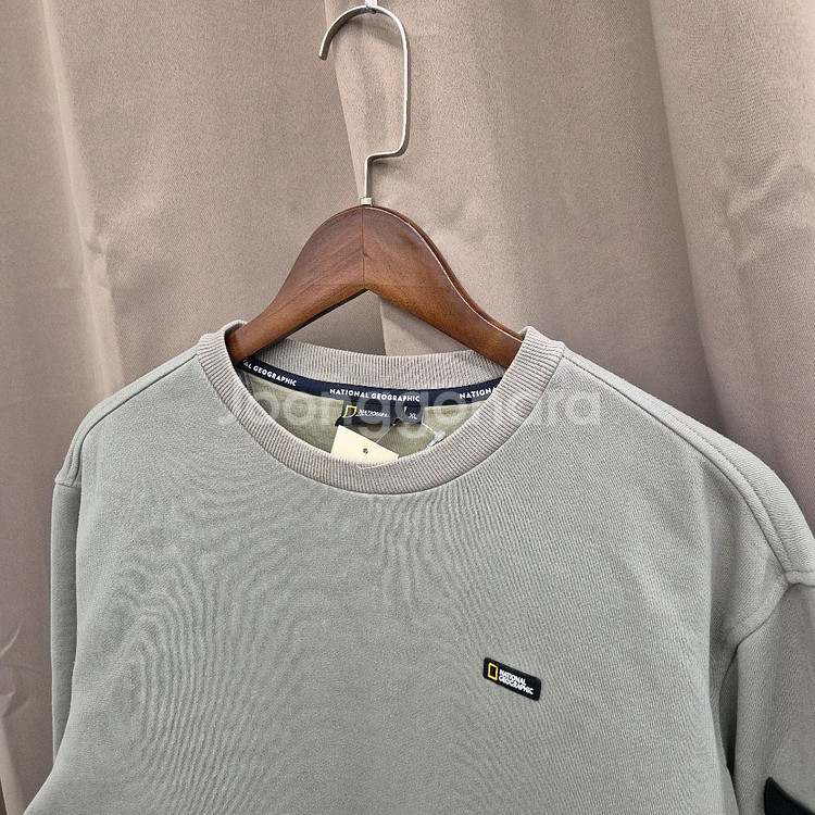 내셔널지오그래픽 기모 맨투맨 XL--1