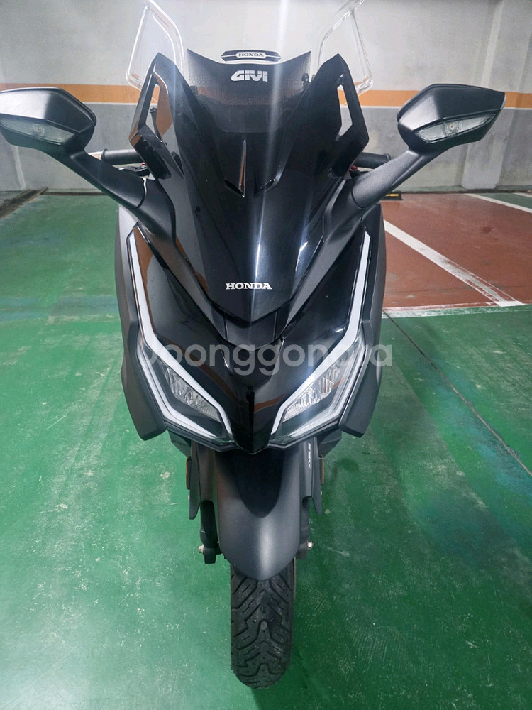 혼다 포르자350 23년식 18000키로--0