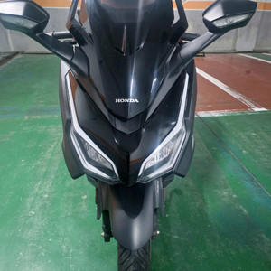 혼다 포르자350 23년식 18000키로