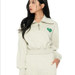 널디 하트로고 맨투맨