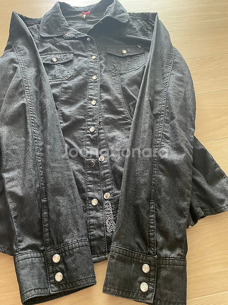 라코스테 울 니트38. 게스 코튼 셔츠XS--3