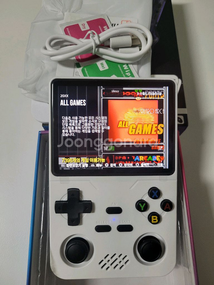 rx6s 휴대용게임기 64g 레트로게임기 r36s급--0