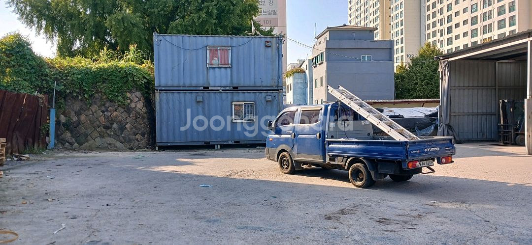 36중고컨테이너 2대. 대당100만. B급--3