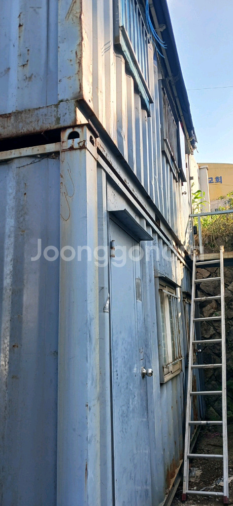 36중고컨테이너 2대. 대당100만. B급--1