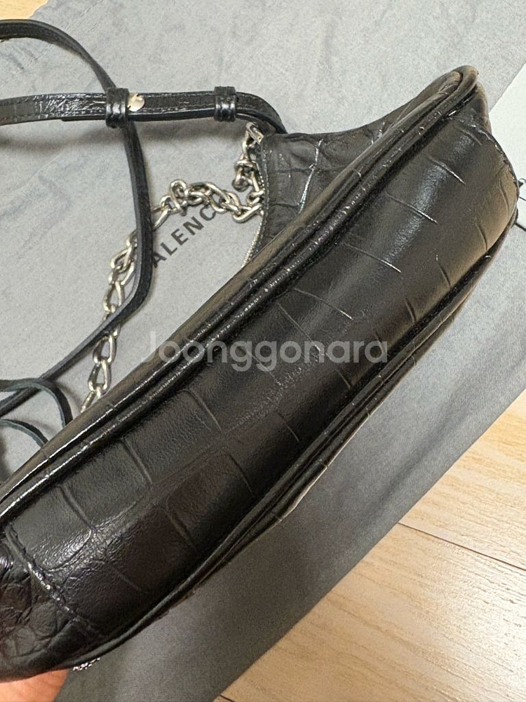 발렌시아가 크로커다일 르 카골 미니 체인 숄더백--8