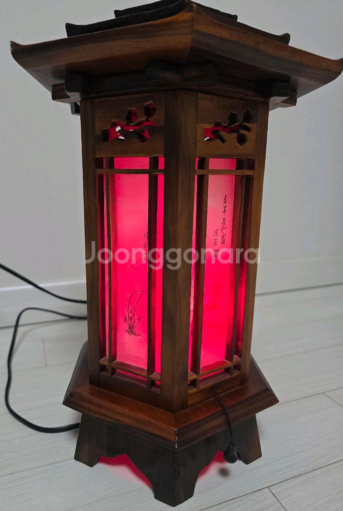 정자 모양 원목 스탠드 조명--3