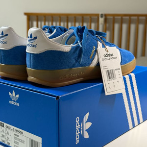 아디다스 가젤 인도어 블루 240