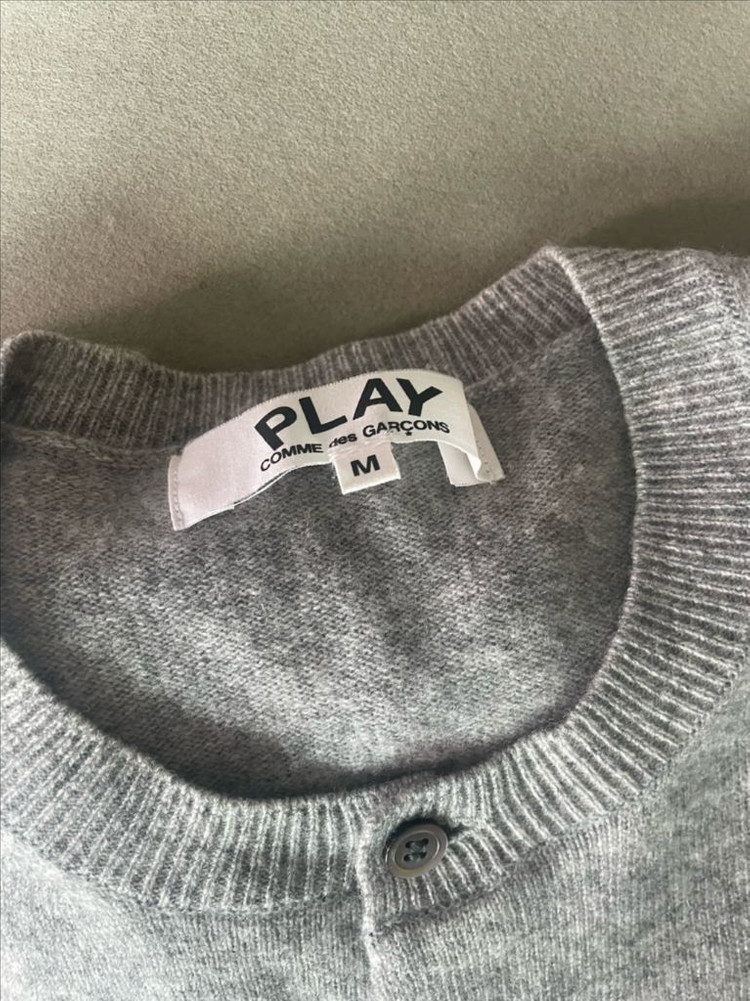 꼼데가르송 화이트와펜 여성 가디건 M사이즈--1