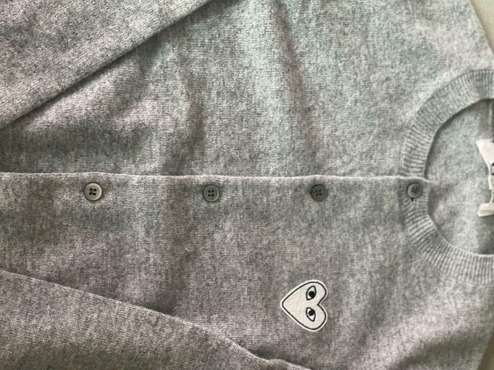 꼼데가르송 화이트와펜 여성 가디건 M사이즈--2