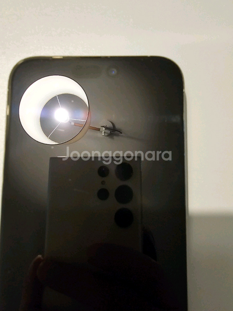 아이폰 15 프로 맥스 512 내츄럴 티타늄 (애케플 포함) 팝니다.--1