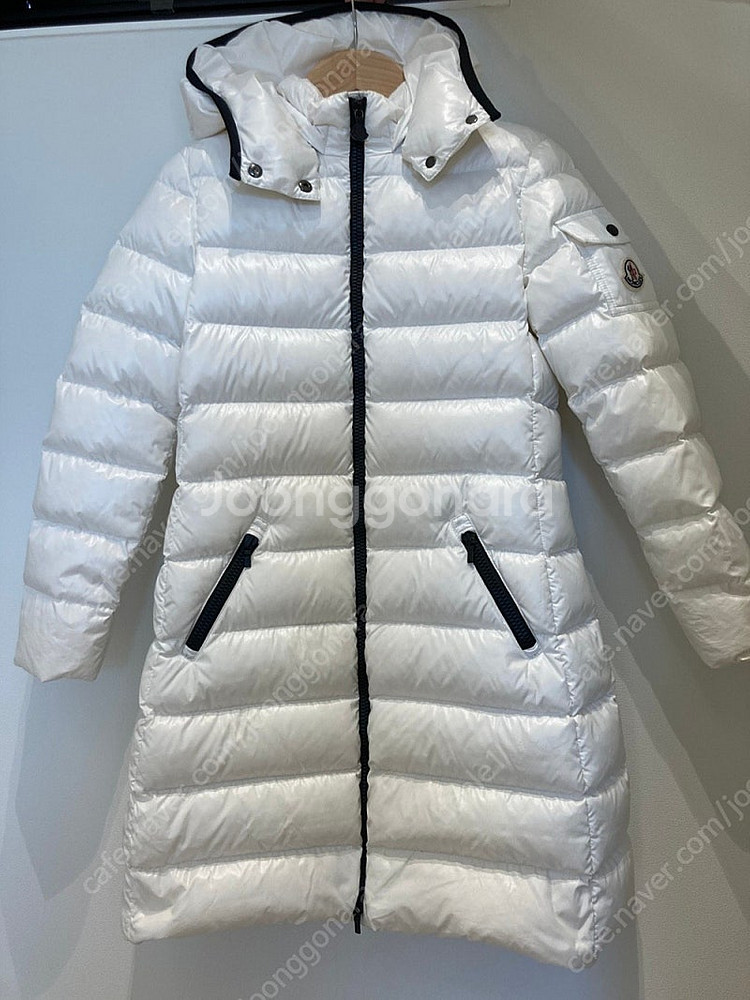 몽클레어 키즈패딩 모카 10Y--0