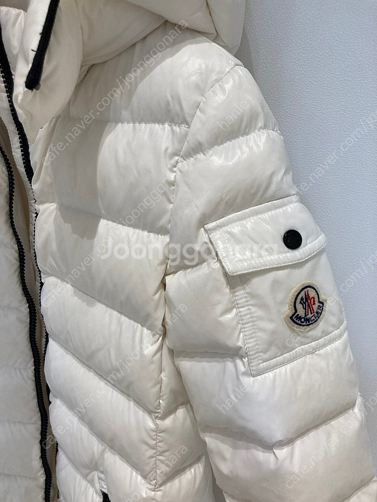 몽클레어 키즈패딩 모카 10Y--2