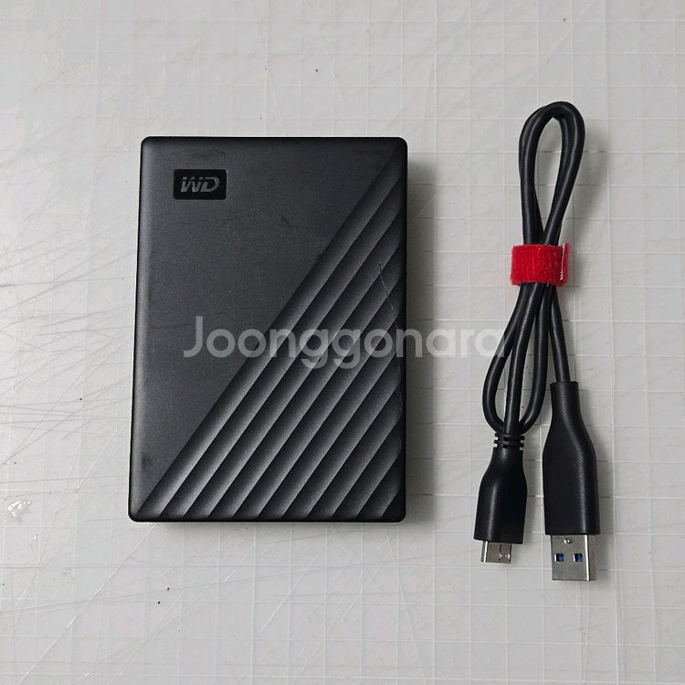 WD My Passport 4T 2.5인치 외장하드--0