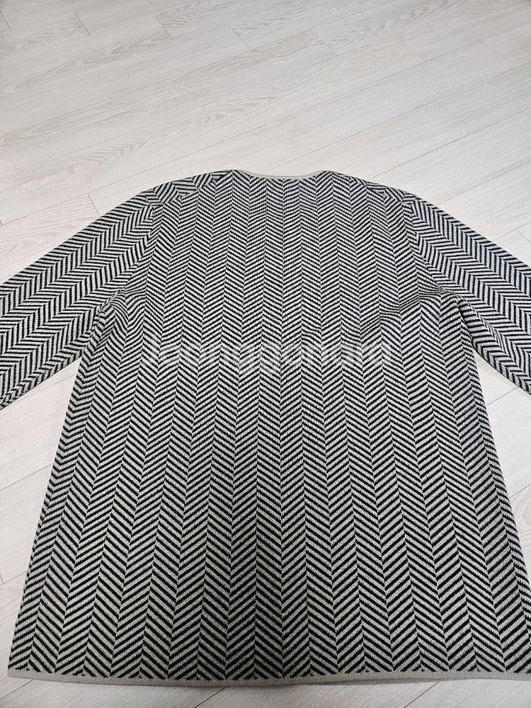 미착용) 띠어리 헤링본 니트 L 팝니다 베이지브라운--1