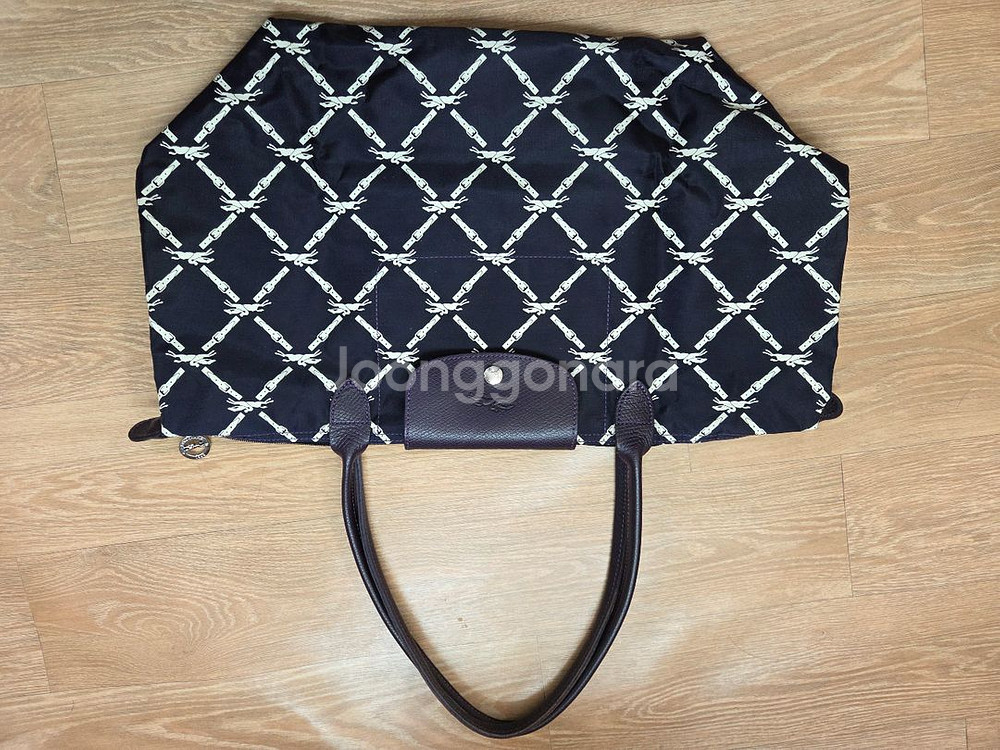 롱샴 로고 프린팅 토트백--1