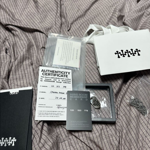 크롬하츠 Cemetery 레이즈드 Dogtag 목걸이