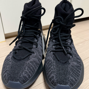 아디다스 이지 바스켓볼 니트 280