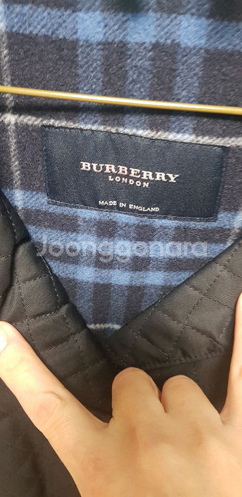버버리 퀼팅자켓--3