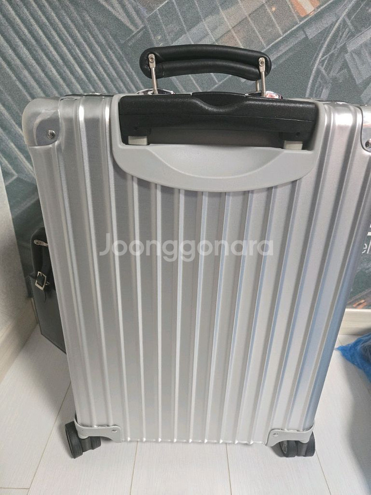 리모와캐리어팝니다--2