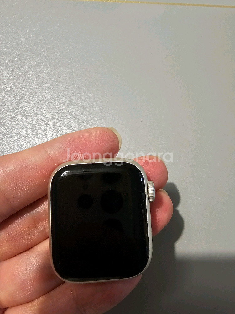 애플워치 시리즈9 GPS 41mm 스타라이트 (애케플 포함) 팝니다.--1