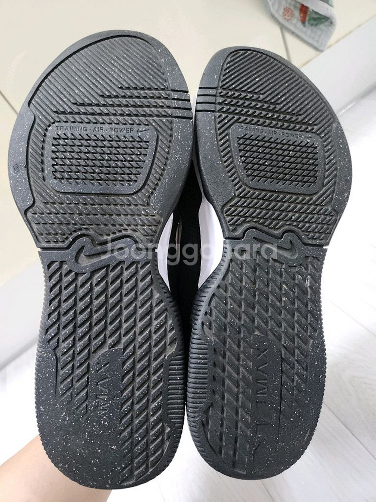 나이키 에어맥스 알파 트레이너5 / 265--9