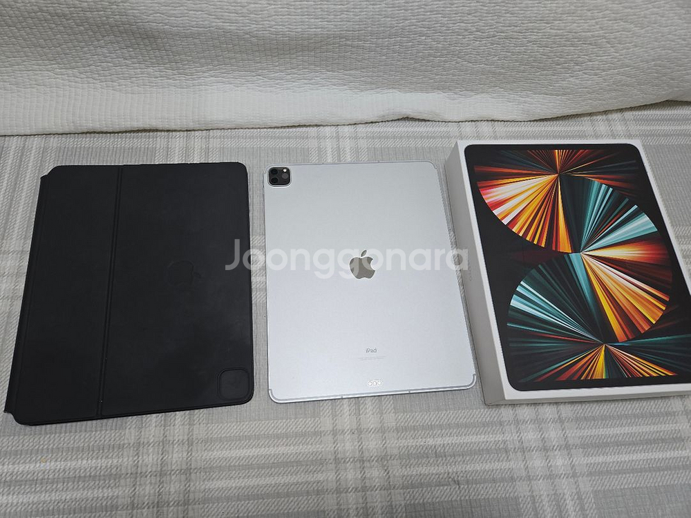 아이패드프로12.9 5세대 2TB 셀룰러 애케플 매직키--0