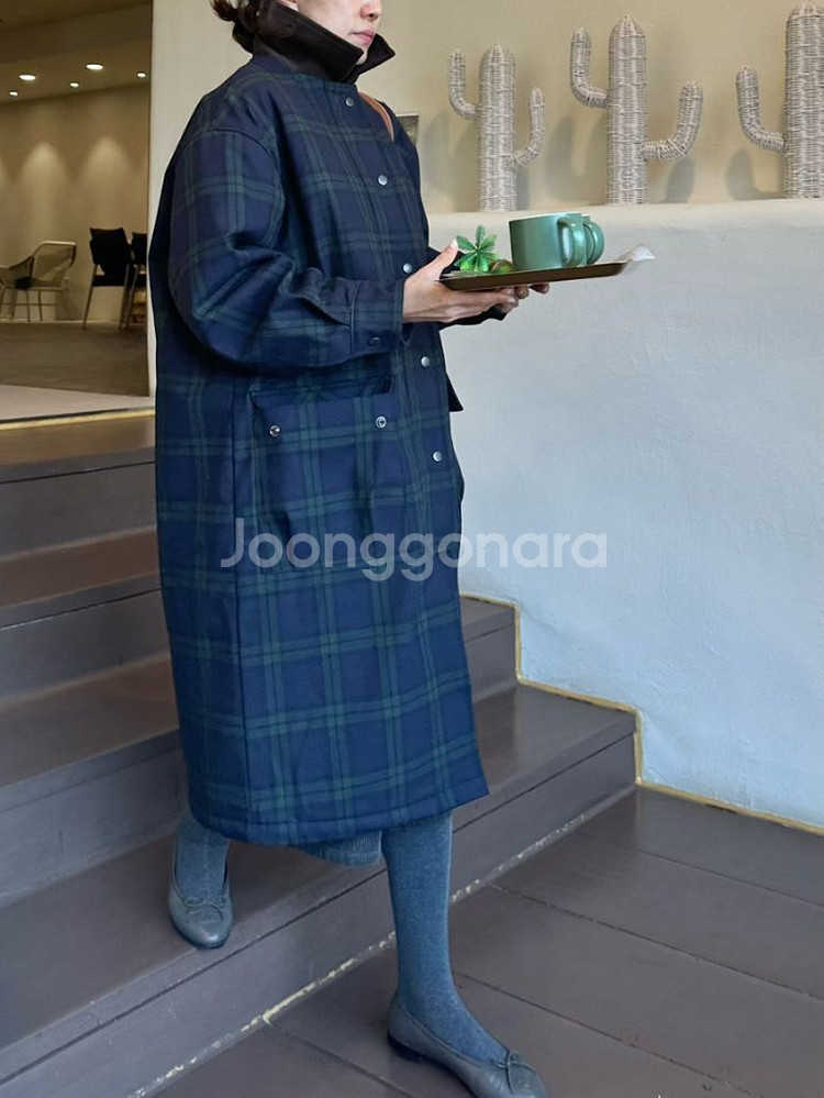 [배럴라이프마켓] 윈터 잉글체크 퍼 코트/새상품--7