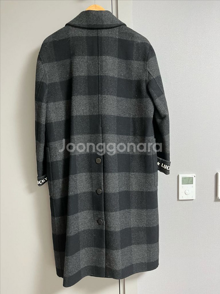 럭키슈에뜨 코트--2