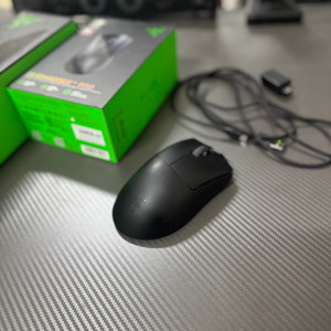 레이저 데스에더 V3 PRO+레이저 기간투스 마우스패드