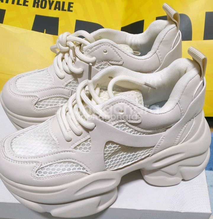 아이보리색 여성 스니커즈230 무료배송 수수료무료--1