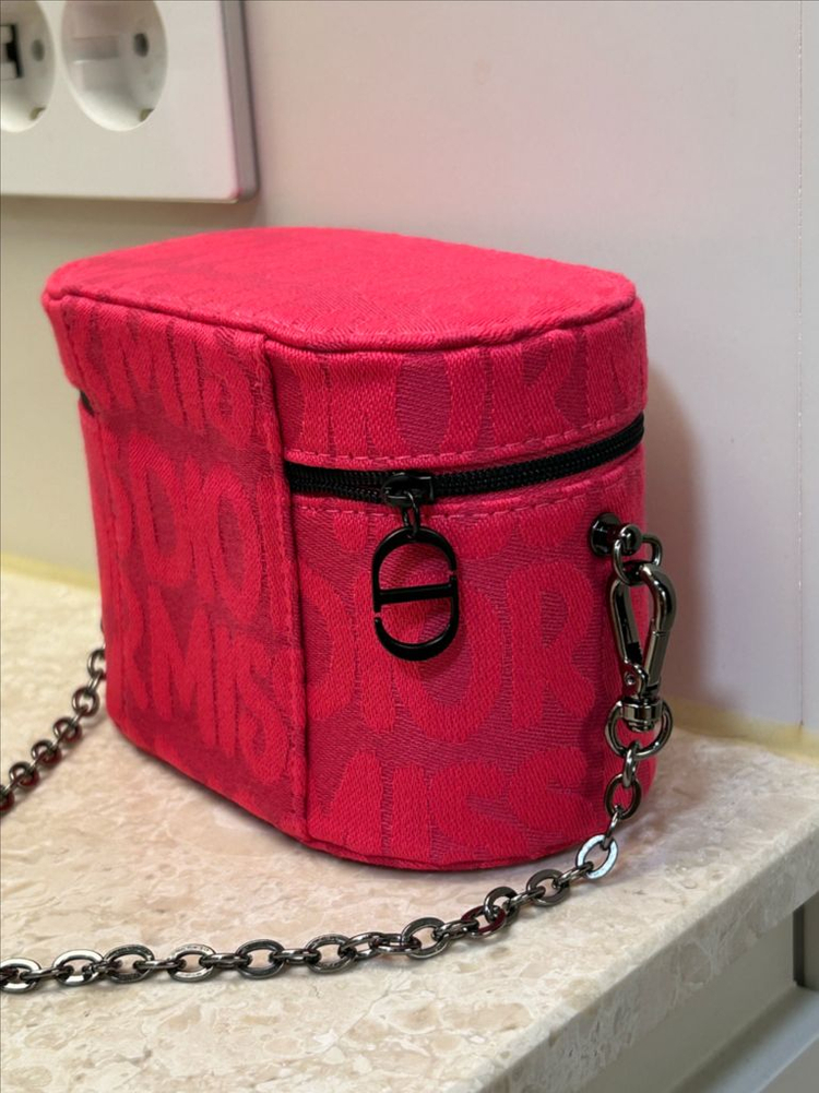 미스디올 뷰티 파우치 베니티 이미지