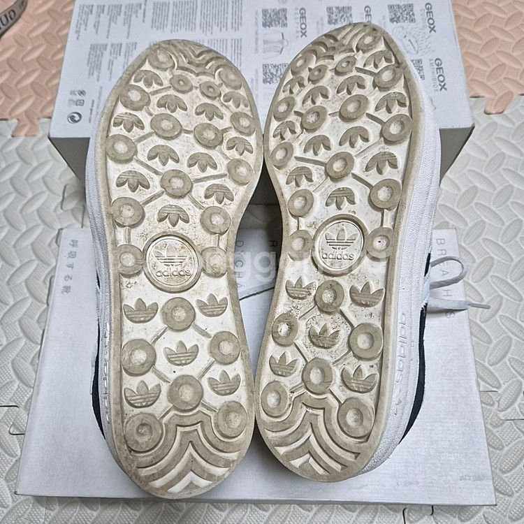 아디다스 가젤 볼드--7