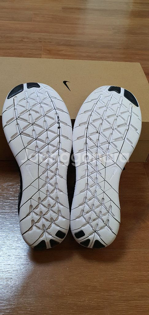 여.230+) 나이키 여성 러닝 운동화, 헬스 요가--5