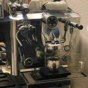 반자동 커피머신 1구 vbm롤로