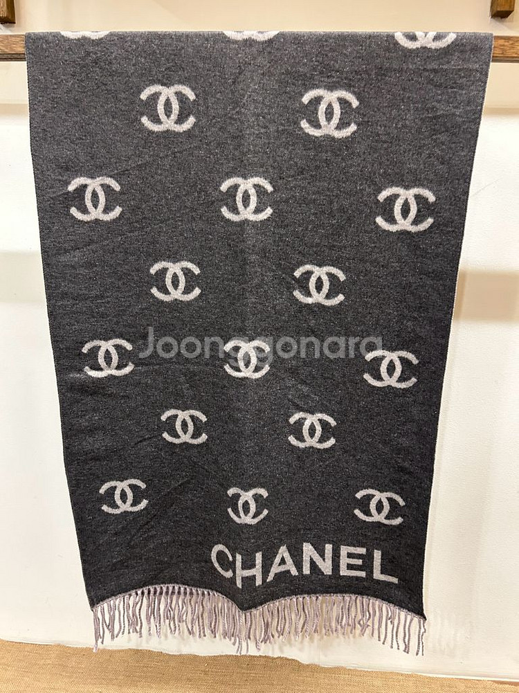 샤넬 양면 머플러--1