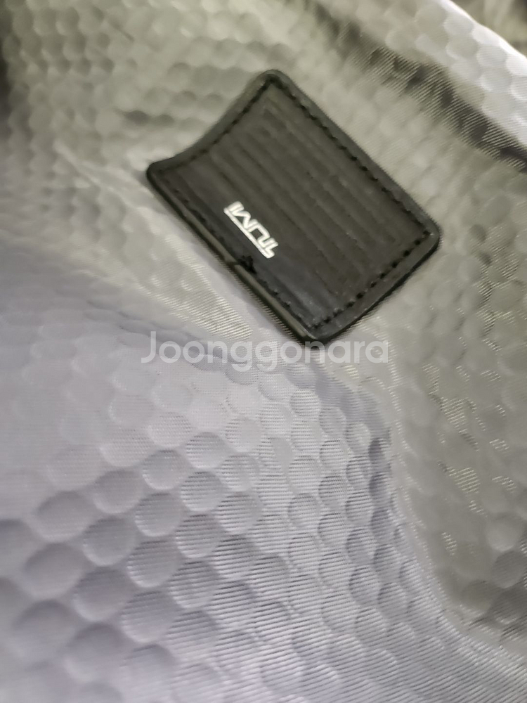 투미 백팩 롤탑 화이트 밀리터리--4