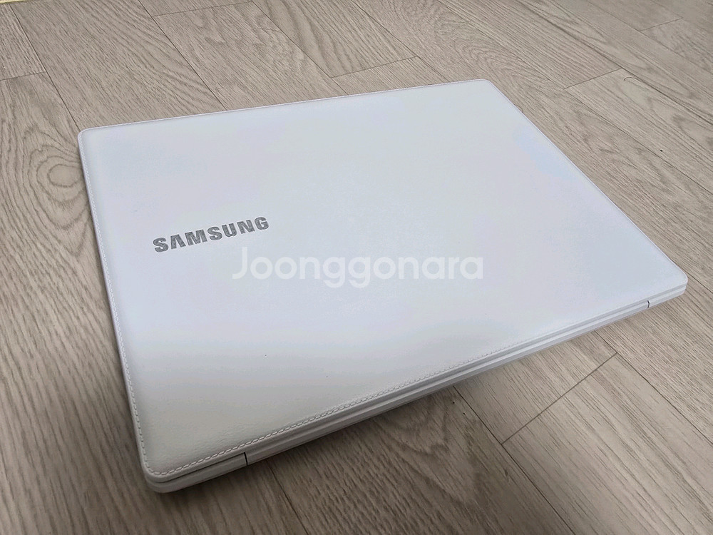 삼성 노트북 NT110S1J 화이트--0