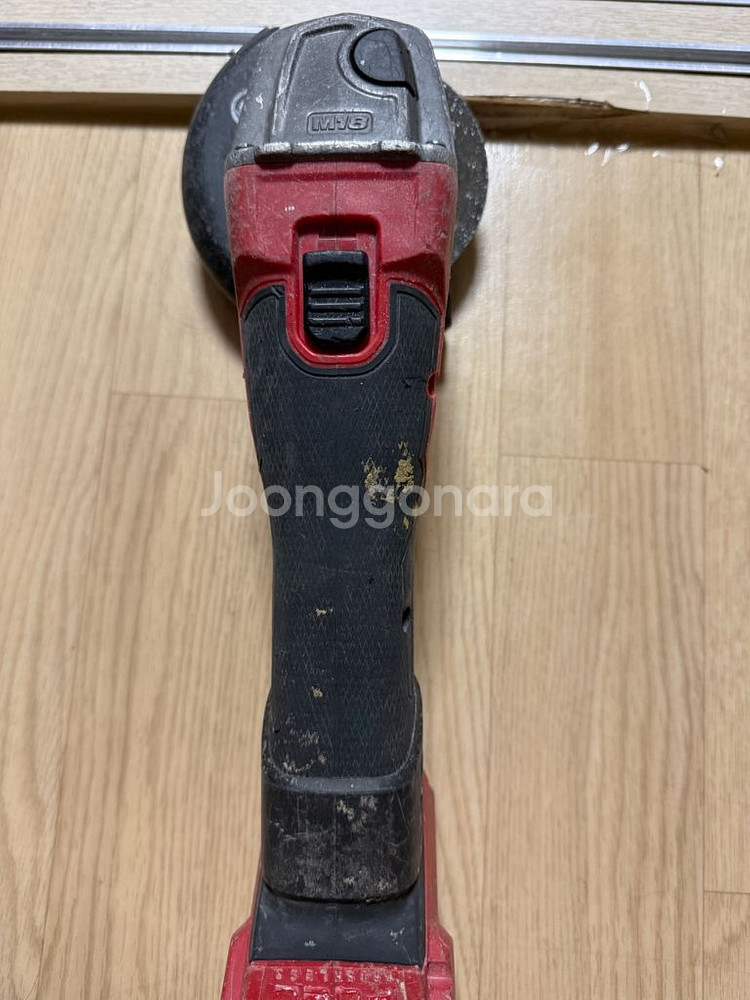 밀워키 그라인더 베어툴 택포--1