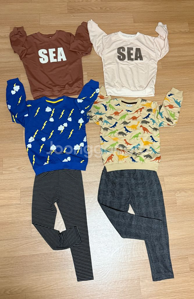 새상품 130 맨투맨 +바지 상하복 세트 묶음~체크바지--0