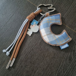 라부부 알파벳 키링