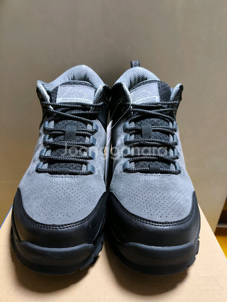 (새상품)등산화 270 트레킹화 프로월드컵 운동화--0