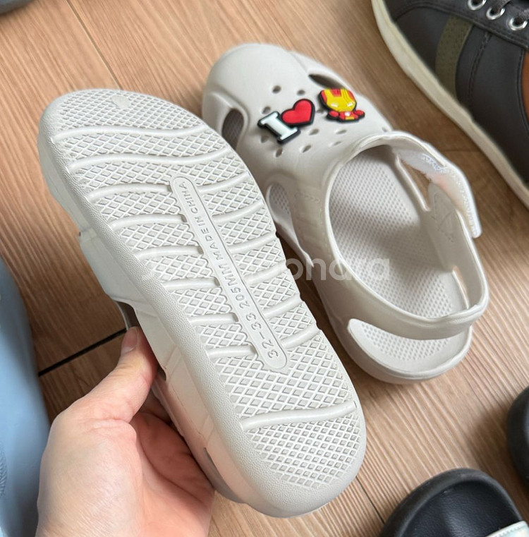 c13크록스 .운동화 .뉴발. 아디다스 샌들 여러가지~--7