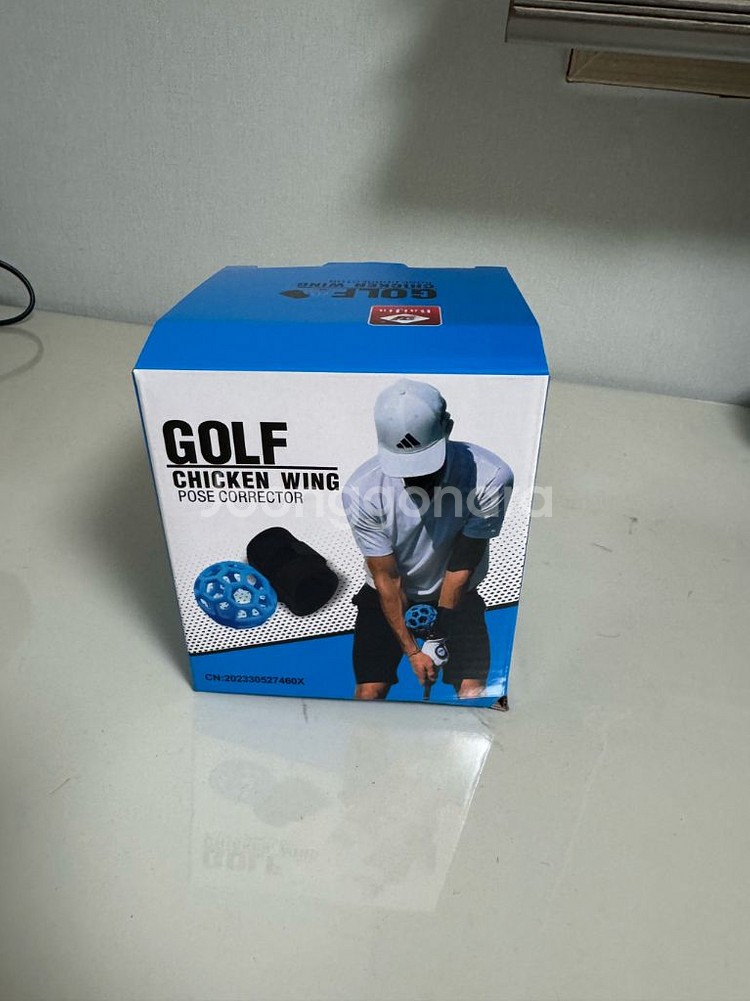 치킨윙 골프 스윙 자세 교정기 새상품--1