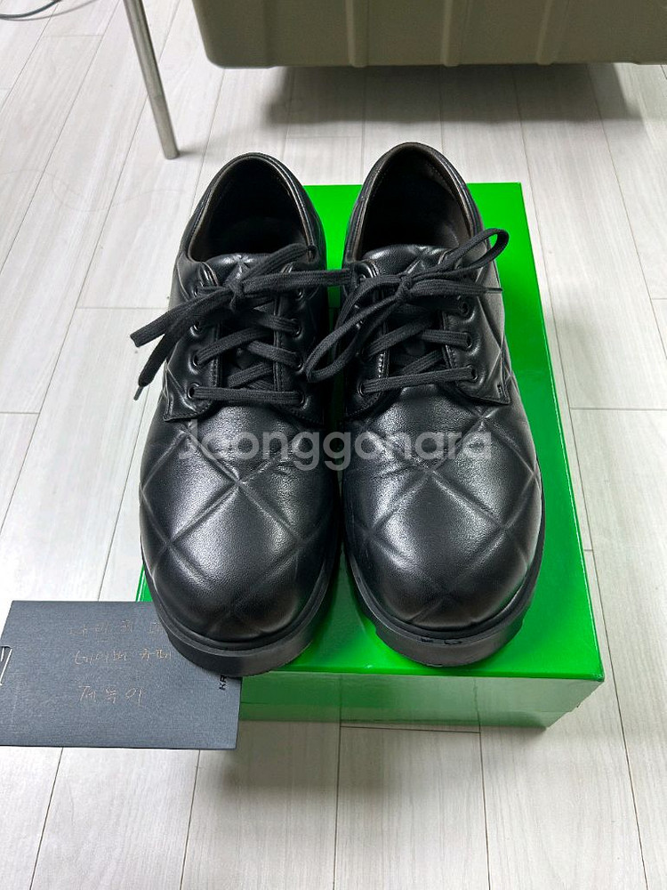 [42.5]보테가베네타 퀼팅 더비 블랙--0