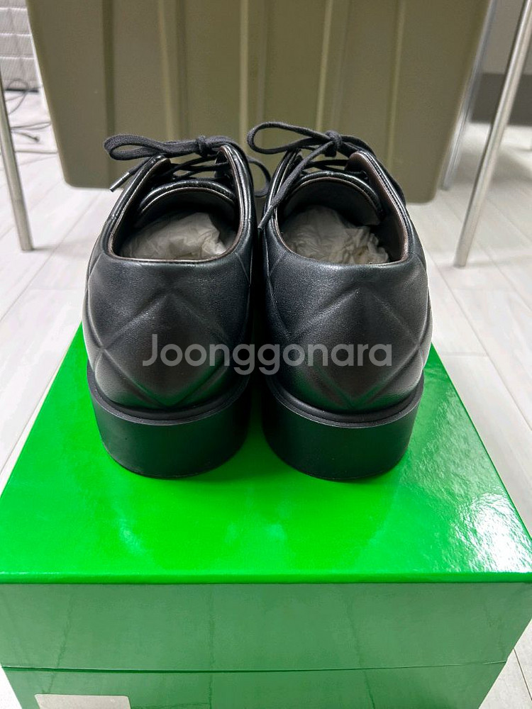 [42.5]보테가베네타 퀼팅 더비 블랙--3