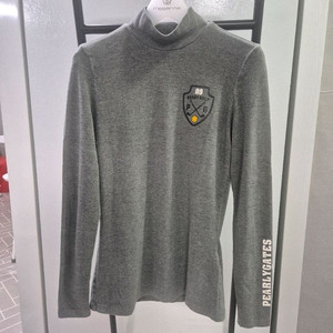 파리게이츠 여성 폴라 티셔츠