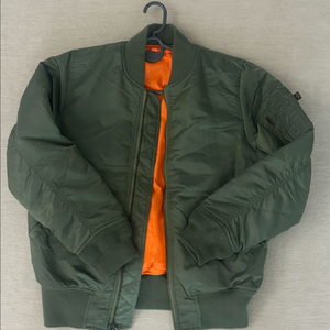 알파인더스트리 ma1