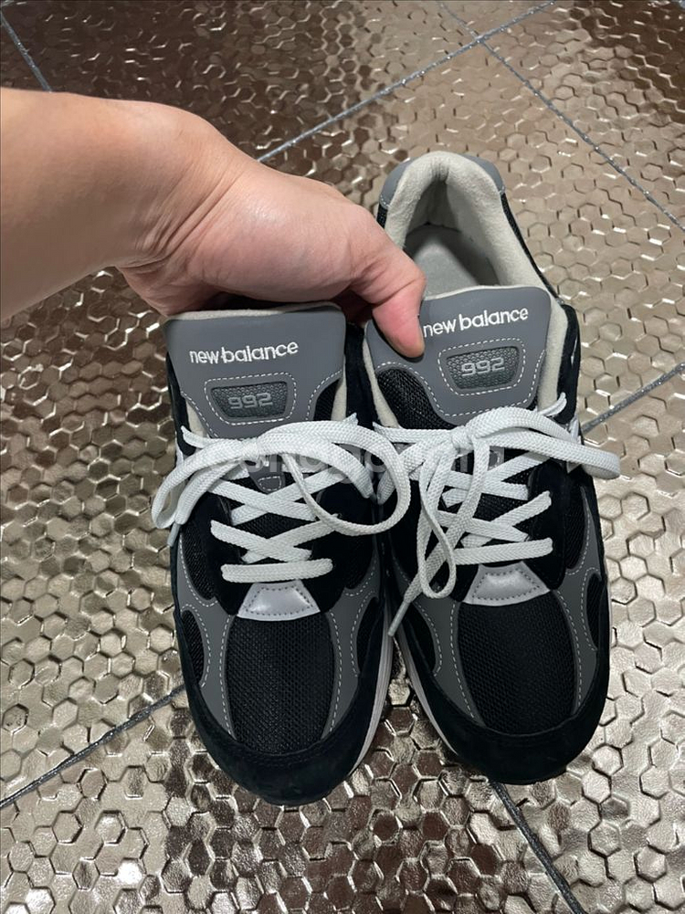 뉴발란스 992 블랙 300사이즈--3